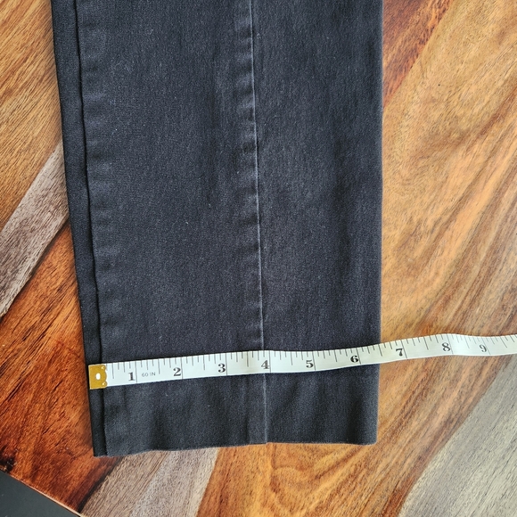 Ann Taylor Loft Cropped Size 8 Ladies Pants Black Front and Back Pockets - Picture 9 of 10